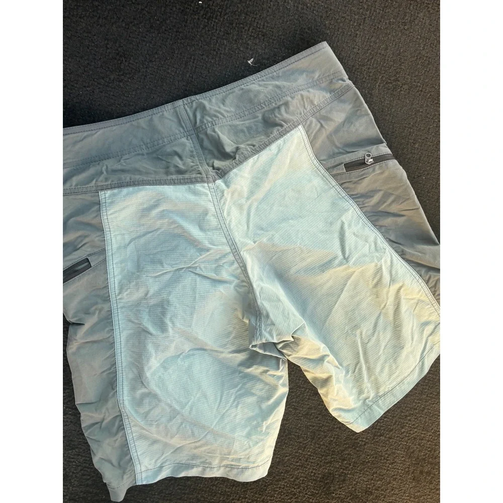 Kuhl Mutiny Board Shorts Mens 34 Blue Grey Nylon Stretch RN108846